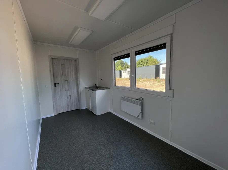 Wohncontainer 6,00 x 2,44 m mit Küchenzeile, WC und Dusche €4.120,00